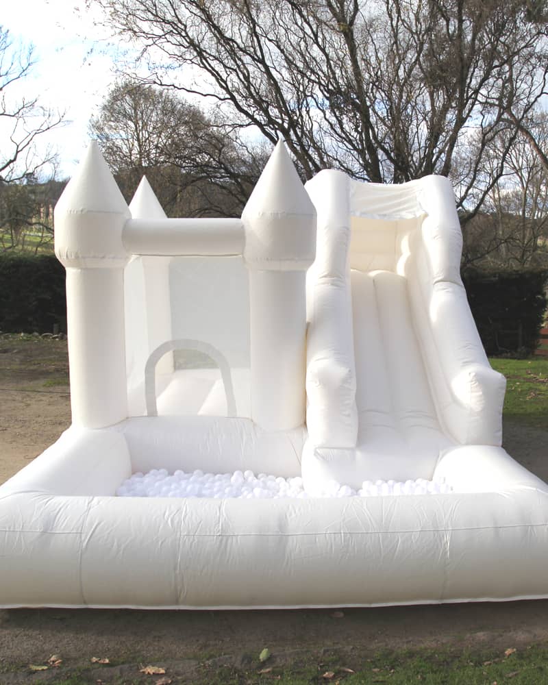 3.5m x 5m White Jumping Castle with Slide & Ball Pit